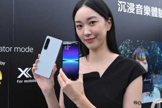 索尼 新一代Xperia 1 V 机身前后迎大改版？概念渲染图曝光2大变化