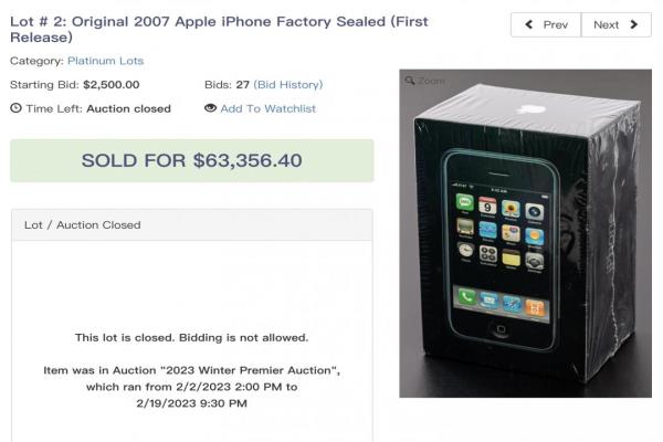 初代iPhone逾6.3万美元拍卖价卖出。