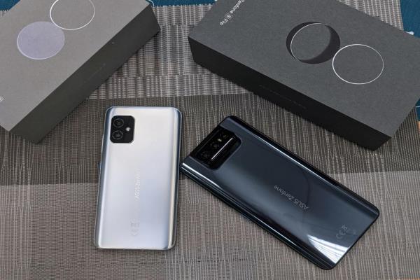 5.9吋双镜头的ZenFone8、6.7吋大电量翻转三镜头的ZenFone8Flip，都搭载高通S888处理器、支援萤幕指纹辨识功能。