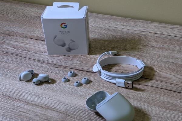 Google主打平价的真无线蓝牙耳机PixelBudsA-Series开箱。