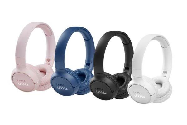 JBLTune510BT耳罩式无线蓝牙耳机。