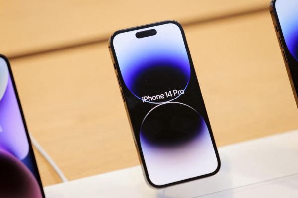 苹果iPhone14Pro系列本周开始在中国突袭大降价。