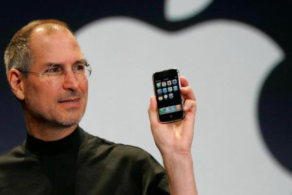 一台从未开封过的第一代iPhone预计2日开始竞标拍卖，有望以5万美元（约新台币148万）价格卖出。