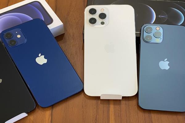 iPhone 12 系列手游、上网续航出炉：12 mini 只能撑 2.5 小时