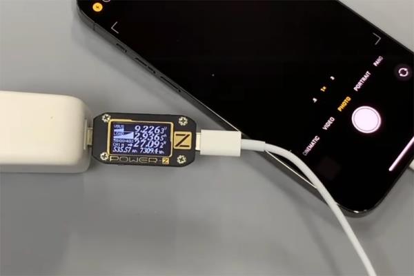 历代最快！实测 iPhone 13 Pro Max 最高支援 27W 快充