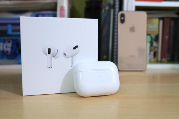 为第二代AirPods Pro 添独家亮点？外媒曝苹果“降噪”新专利