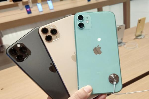 远传推预约 5G新iPhone 早鸟优惠！现办iPhone 11指定方案可换购升级