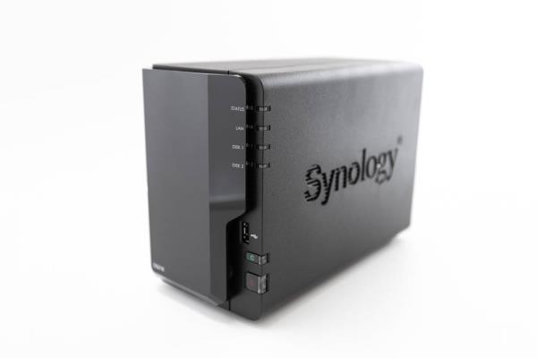 Synology NAS DS218 超强跨平台备份机制，影音娱乐4K轻松一手掌握
