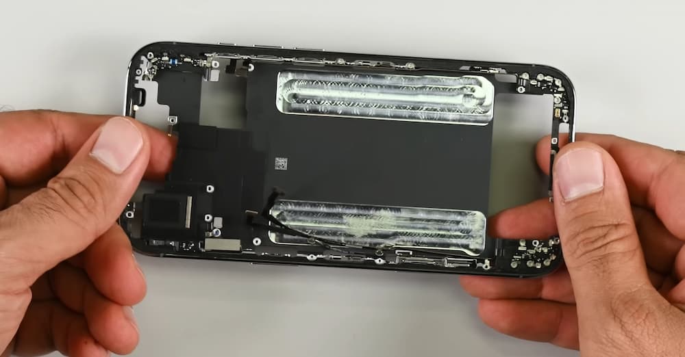 iFixit深度拆解：揭示iPhone Air轻薄设计背后的工程奥秘